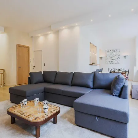 Peaceful Flat - 2bd 9p - Passy Tour Eiffel Apartment